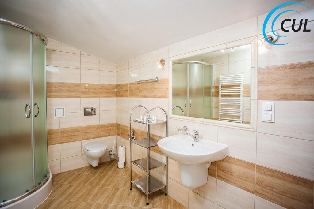 Osrodek Wypoczynkowy Olimp Hotel ชกลาร์สกา ปอเรมบา ภายนอก รูปภาพ