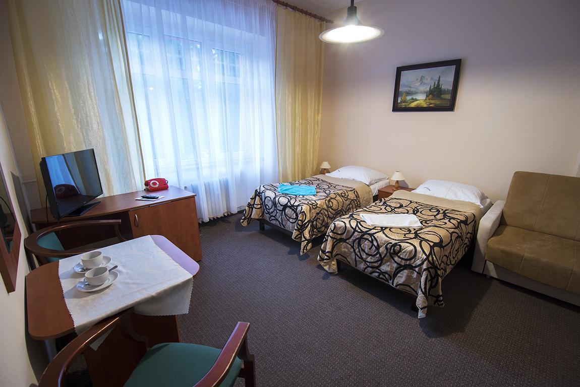 Osrodek Wypoczynkowy Olimp Hotel ชกลาร์สกา ปอเรมบา ภายนอก รูปภาพ