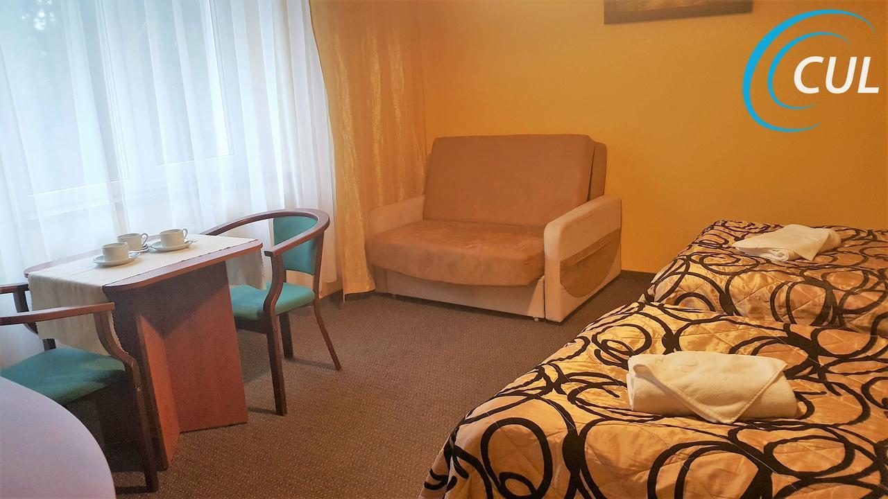 Osrodek Wypoczynkowy Olimp Hotel ชกลาร์สกา ปอเรมบา ภายนอก รูปภาพ